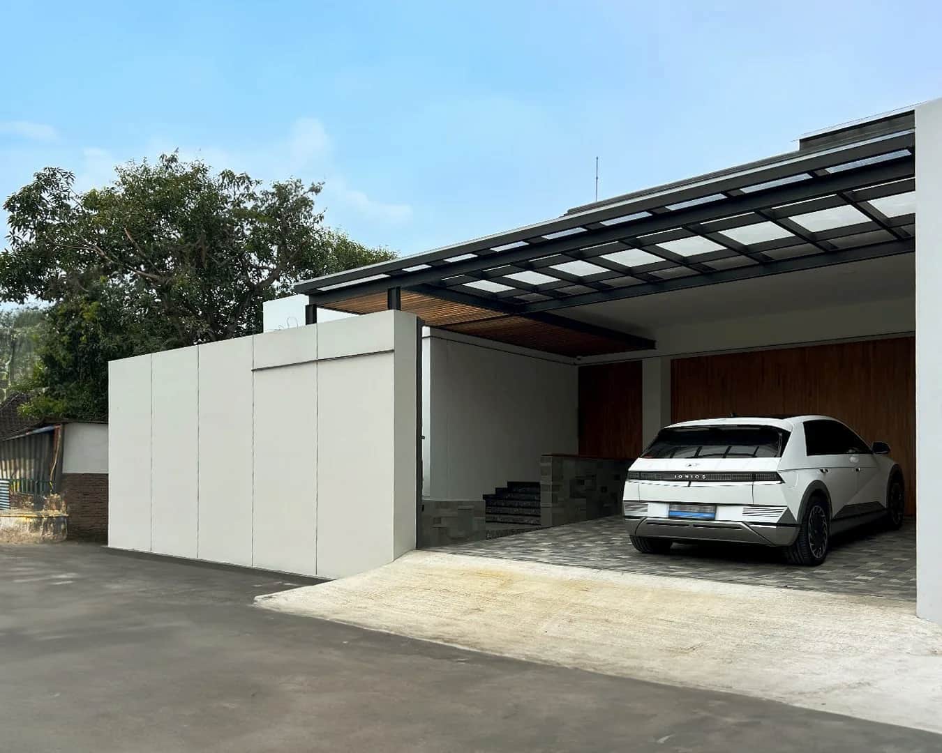 Flow House