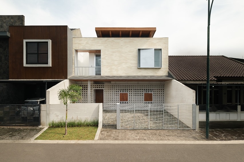 Railview House