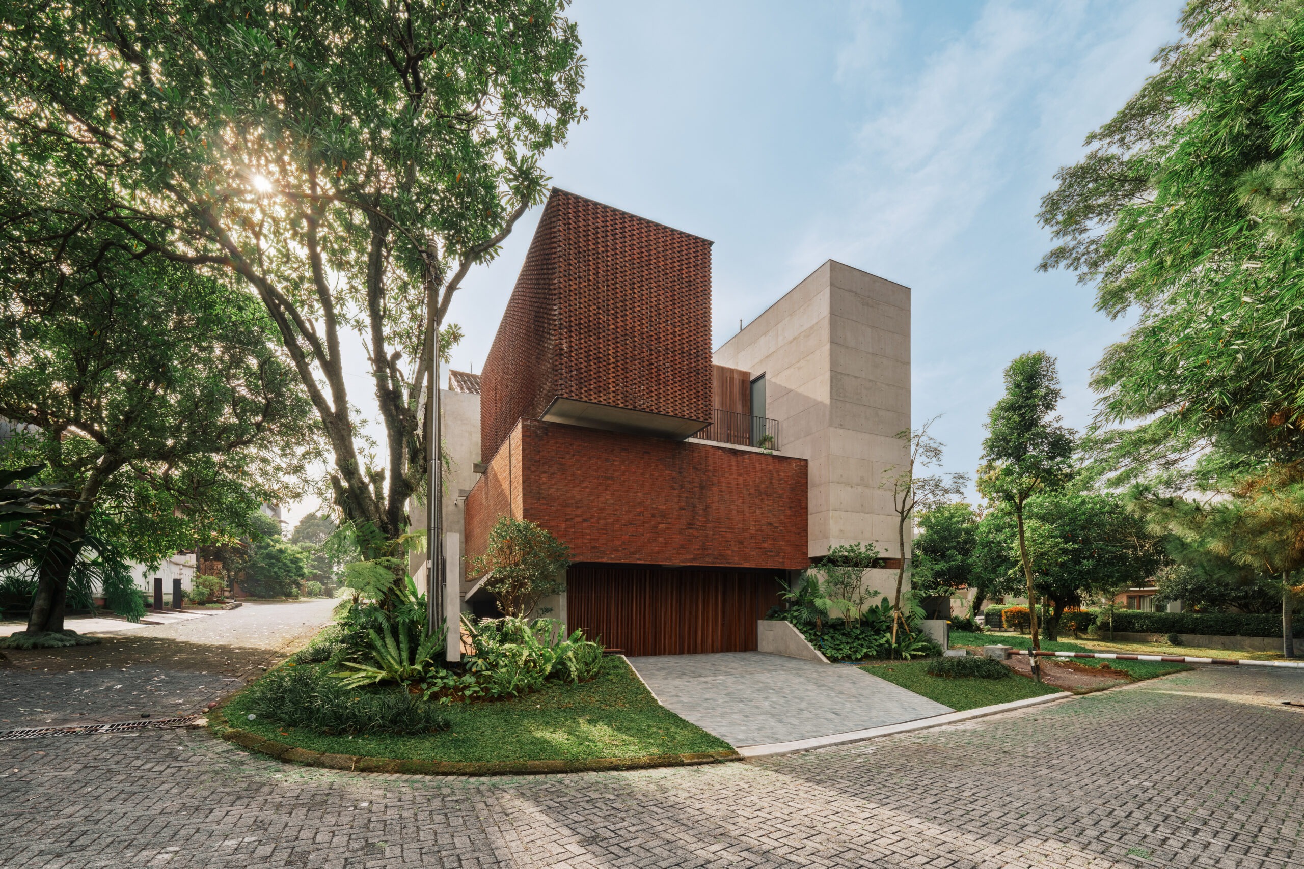 HDH House