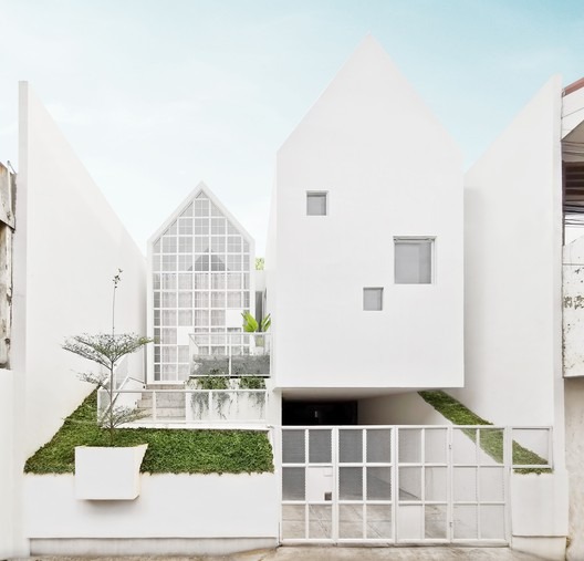 UR House