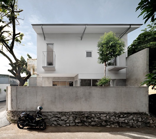 H House