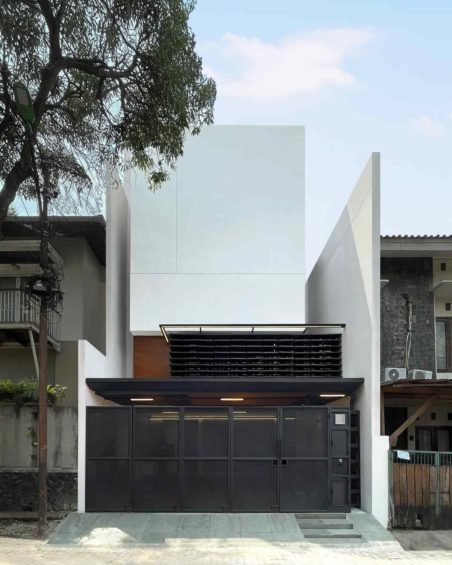 Monoa House -